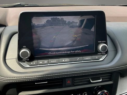 Certified 2023 Nissan Rogue SV AWD/4WD image 14
