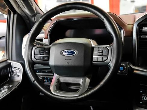 Used 2022 Ford F150 Lariat AWD/4WD image 17