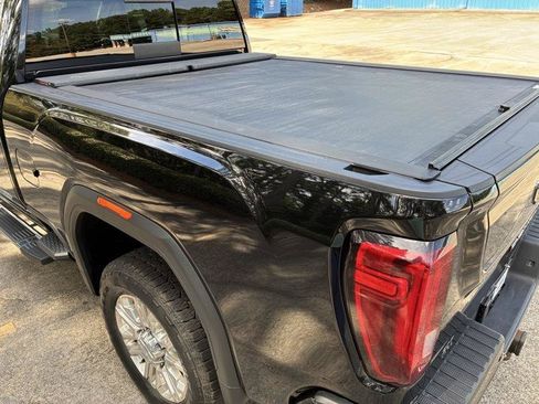 Used 2021 GMC Sierra 2500 Denali w/ Denali Ultimate Package AWD/4WD image 11