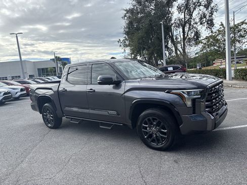 Used 2022 Toyota Tundra Platinum image 10