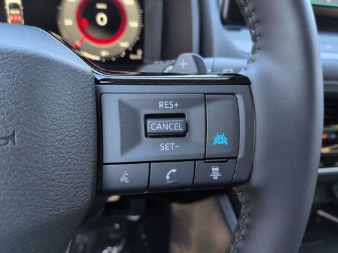 Certified 2025 Nissan Rogue SL w/ SL Premium Package FWD image 26