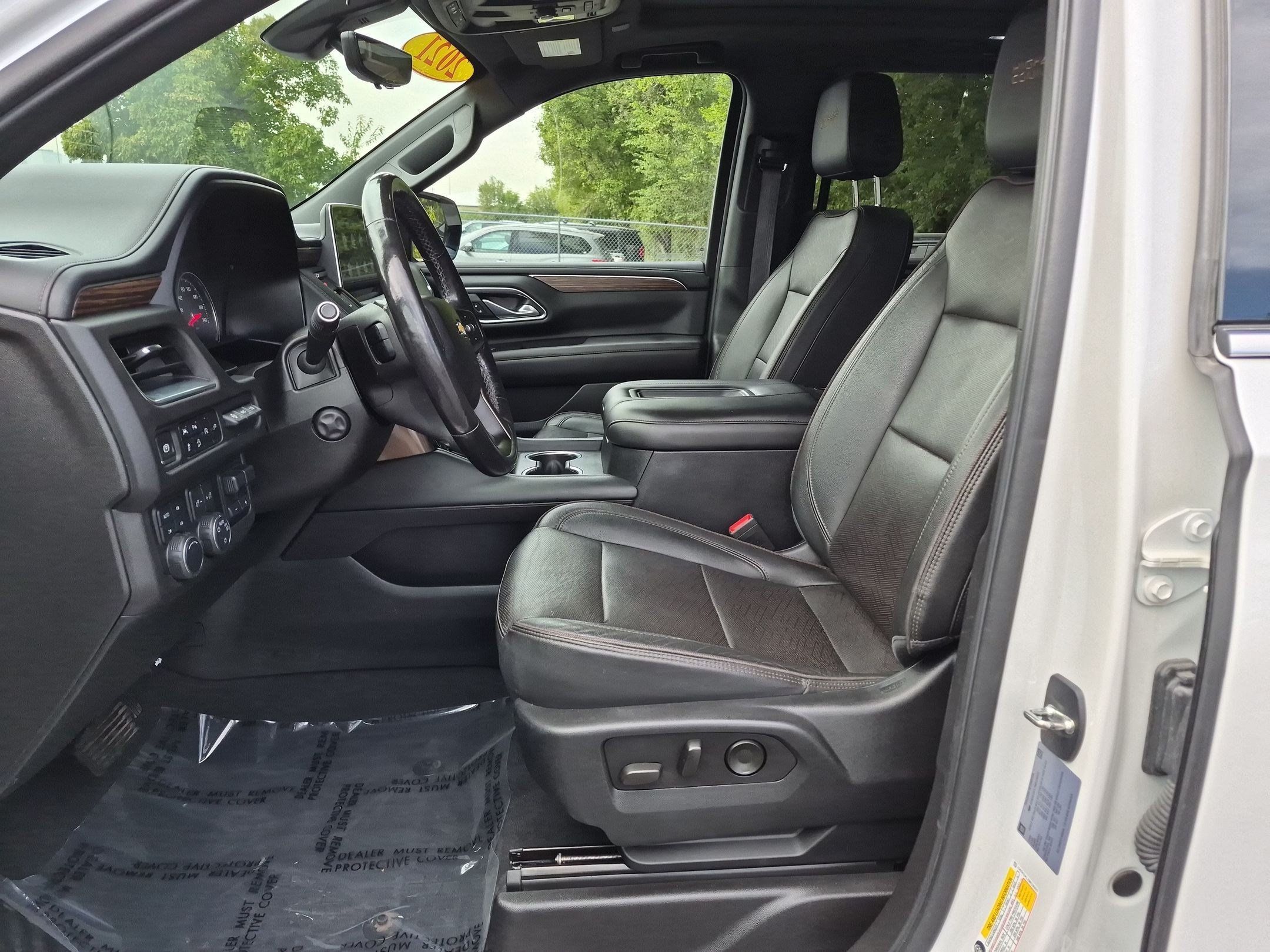 Certified 2021 Chevrolet Suburban High Country w/ Premium Package AWD/4WD image 26
