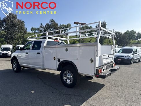 Used 2018 RAM 3500 Tradesman w/ Chrome Appearance Group image 9