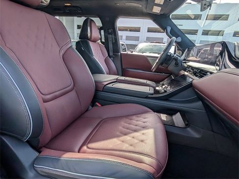 Used 2025 INFINITI QX80 Autograph image 16