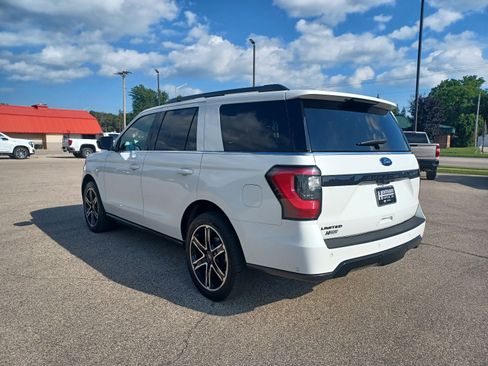 Used 2021 Ford Expedition Limited AWD/4WD image 3