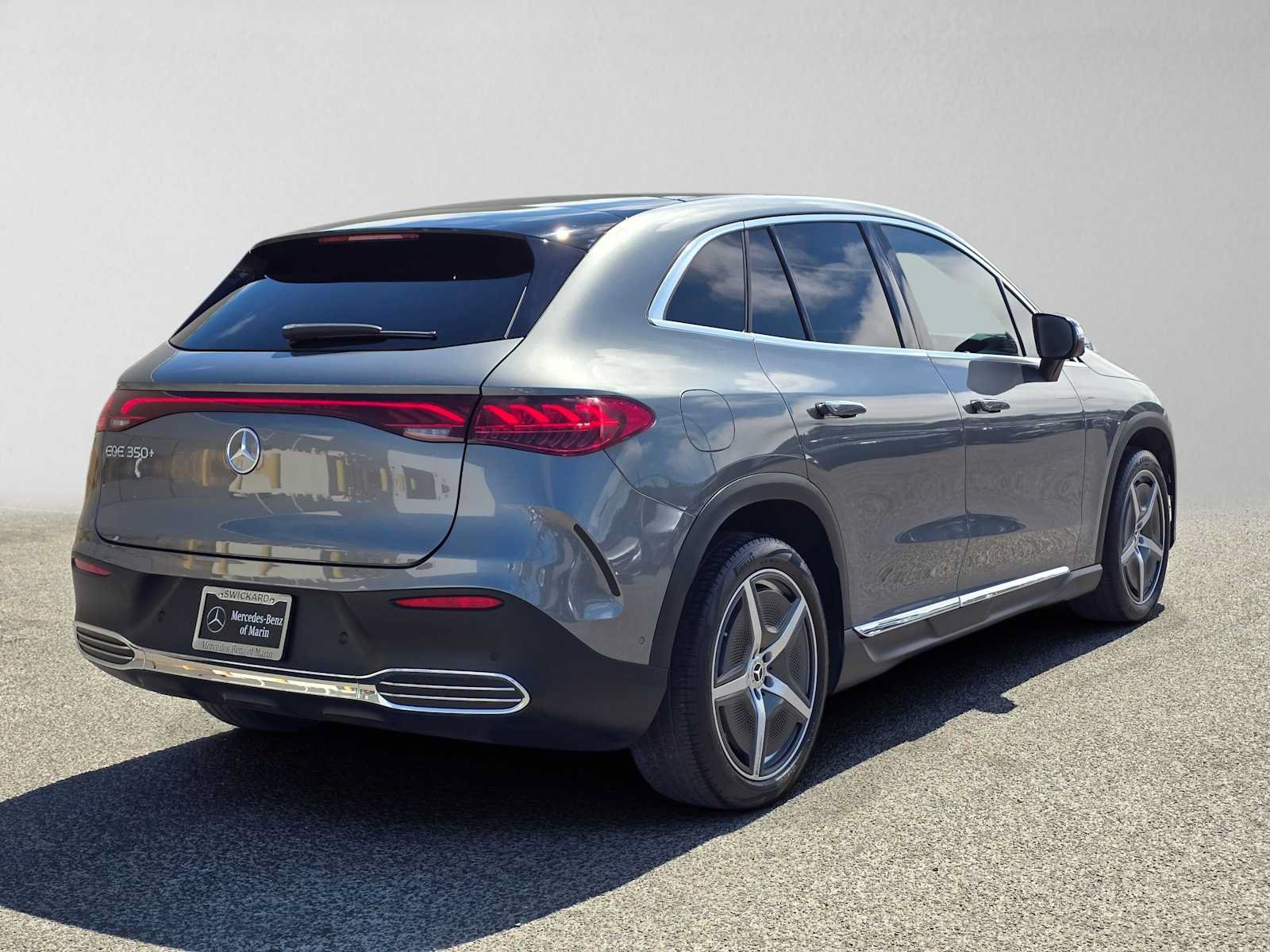 Used 2023 Mercedes-Benz EQE 350+ SUV w/ AMG Line Exterior Package image 4
