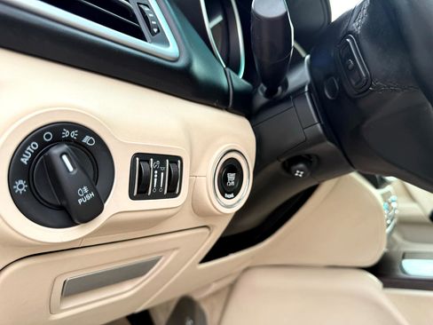 Used 2015 Maserati Ghibli S image 24