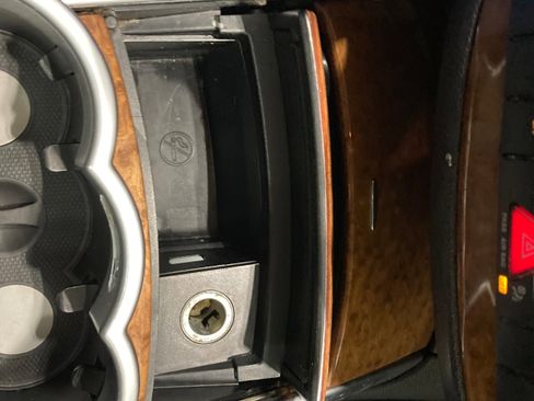 Used 2008 Mercedes-Benz R 350 2WD image 26