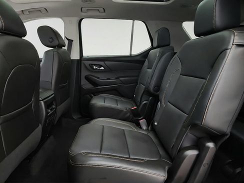 Used 2020 Chevrolet Traverse Premier w/ Redline Edition AWD/4WD image 29