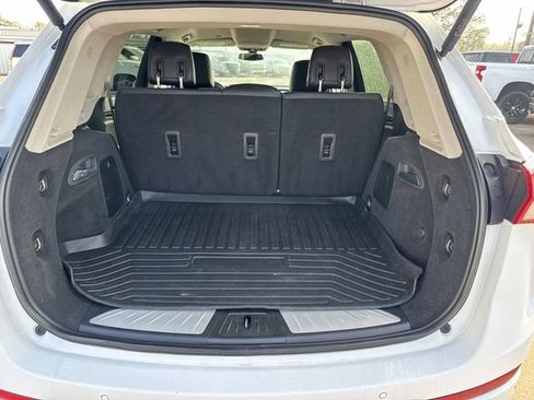 Used 2019 Buick Envision Essence image 10