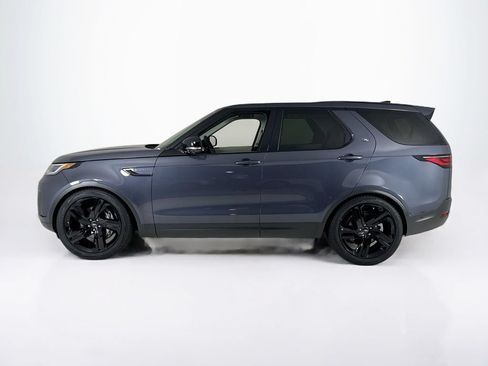 Used 2024 Land Rover Discovery S AWD/4WD image 2
