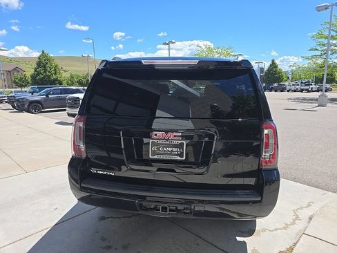 Used 2018 GMC Yukon SLT AWD/4WD image 6