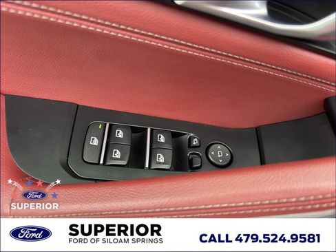Used 2022 BMW X6 xDrive40i w/ M Sport Package AWD/4WD image 23