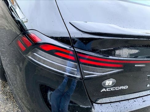 Used 2023 Honda Accord Sport image 28