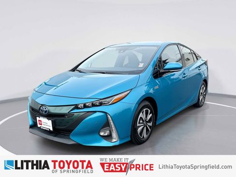Certified 2017 Toyota Prius Prime Advanced image 1