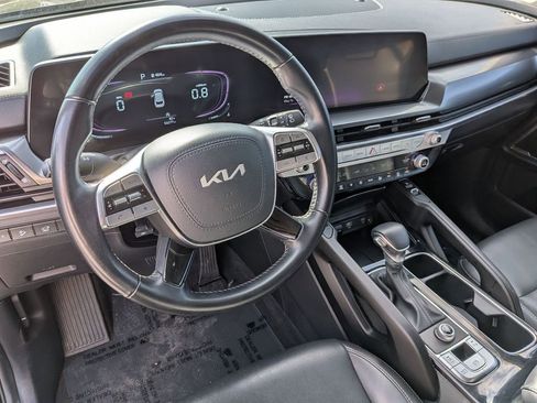 Used 2025 Kia Telluride S FWD image 15