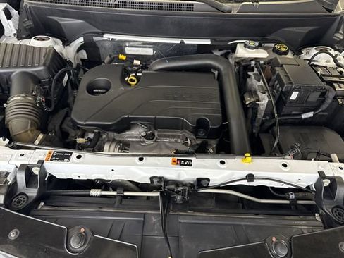 Certified 2024 Chevrolet Equinox LT image 29