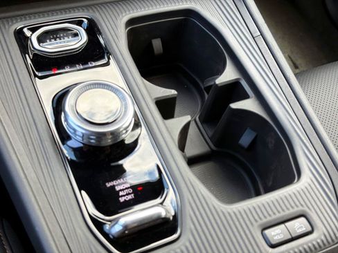 New 2026 Jeep Cherokee Limited AWD/4WD image 17