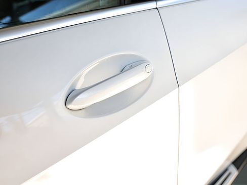 Used 2024 BMW X5 xDrive40i image 18