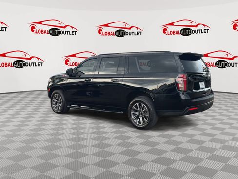 Used 2023 Chevrolet Suburban Z71 AWD/4WD image 6