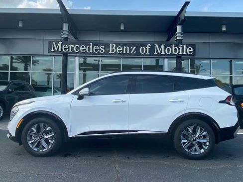 Used 2024 Kia Sportage SX FWD image 1