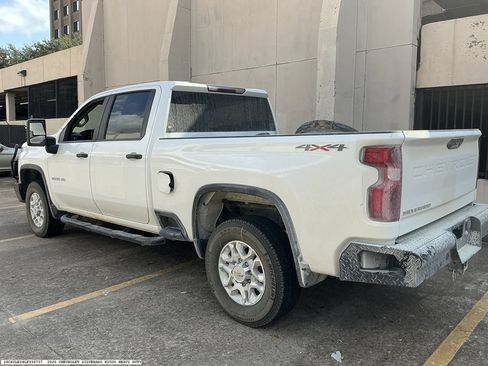 Used 2020 Chevrolet Silverado 2500 W/T w/ WT Convenience Package AWD/4WD image 5