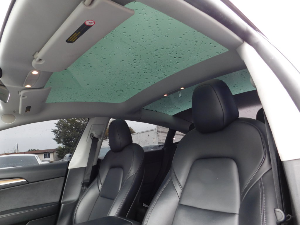 Used 2021 Tesla Model 3 Standard Range Plus RWD image 18