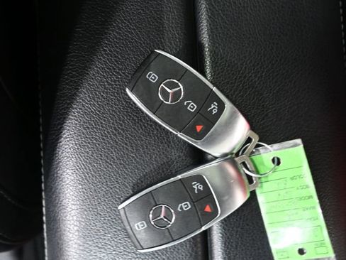 Used 2021 Mercedes-Benz GLE 350 4MATIC image 40