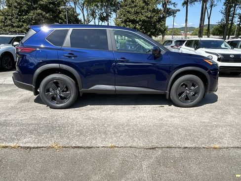 New 2026 Nissan Rogue SV AWD/4WD image 8