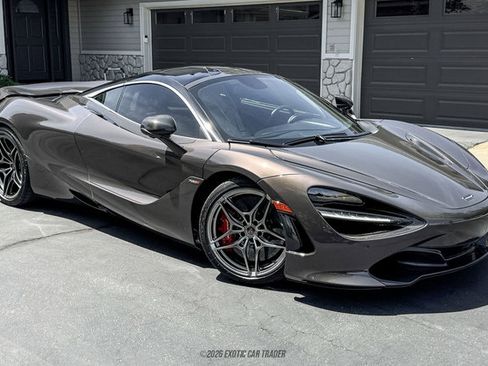 Used 2018 McLaren 720S Luxury RWD image 17