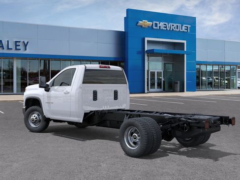 New 2025 Chevrolet Silverado 3500 W/T w/ WT Convenience Package image 37