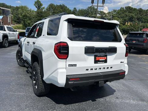 New 2026 Toyota 4Runner SR5 RWD image 5