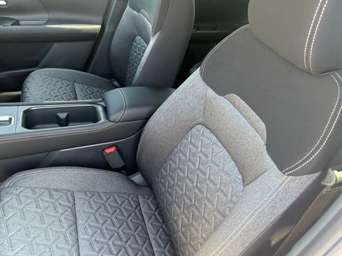 New 2025 Nissan Kicks SV w/ SV Premium Package image 17