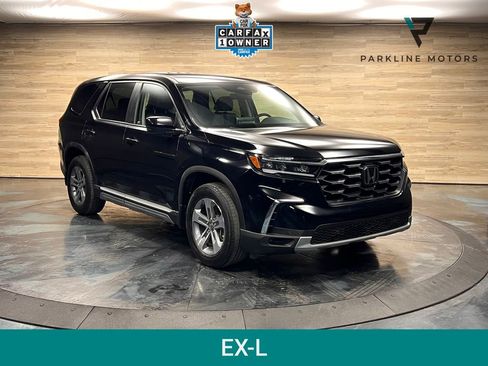 Used 2025 Honda Pilot EX-L image 1