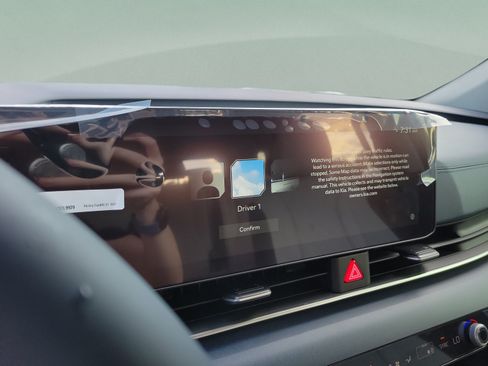 New 2026 Kia Carnival EX FWD image 17