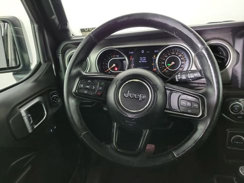Used 2018 Jeep Wrangler Unlimited Sport S AWD/4WD image 13