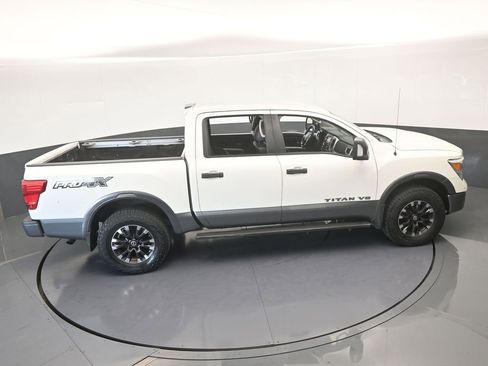 Used 2018 Nissan Titan PRO-4X w/ Pro-4x Convenience Package image 60