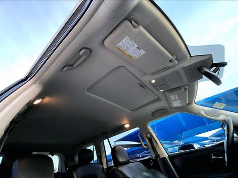 Used 2020 Nissan Armada SL w/ Premium Package image 13