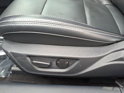 Used 2024 Ford Mustang GT Premium image 12