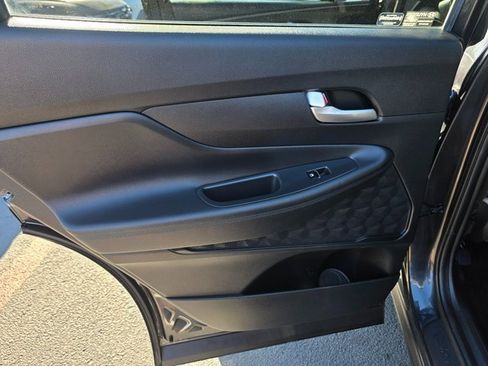 Used 2022 Hyundai Santa Fe SEL image 16
