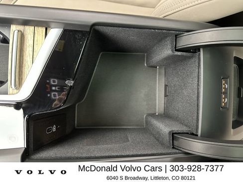 Used 2026 Volvo XC60 B5 Plus w/ Protection Package Premier AWD/4WD image 21