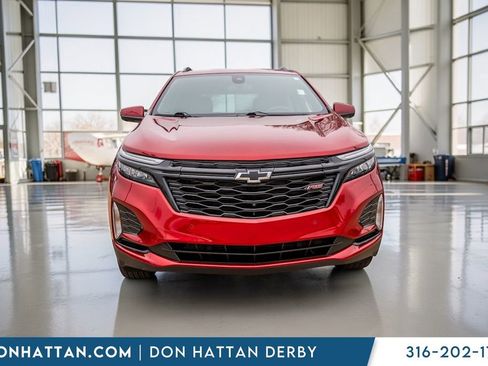 Used 2023 Chevrolet Equinox RS w/ RS Leather Package image 24