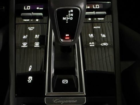 Used 2022 Porsche Cayenne GTS AWD/4WD image 52