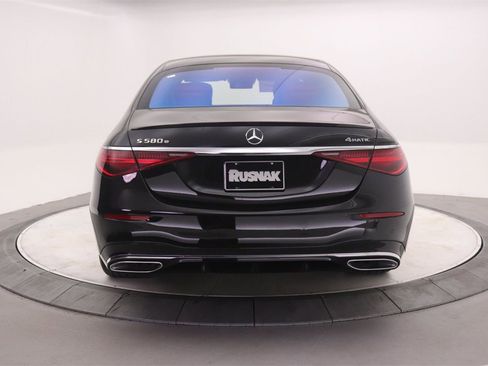 New 2026 Mercedes-Benz S 580e 4MATIC Sedan image 3