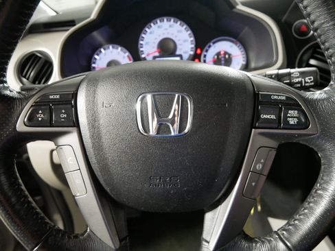 Used 2013 Honda Pilot Touring image 25