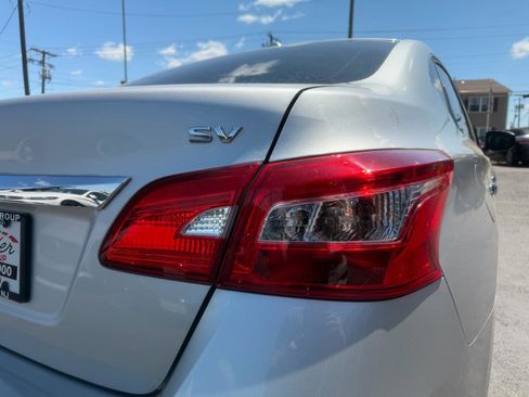 Used 2019 Nissan Sentra SV FWD image 26