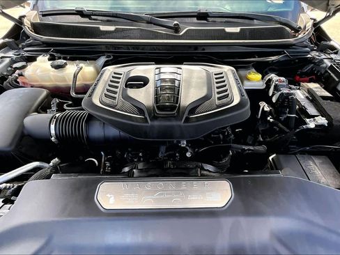 Used 2023 Jeep Wagoneer L 4WD image 28