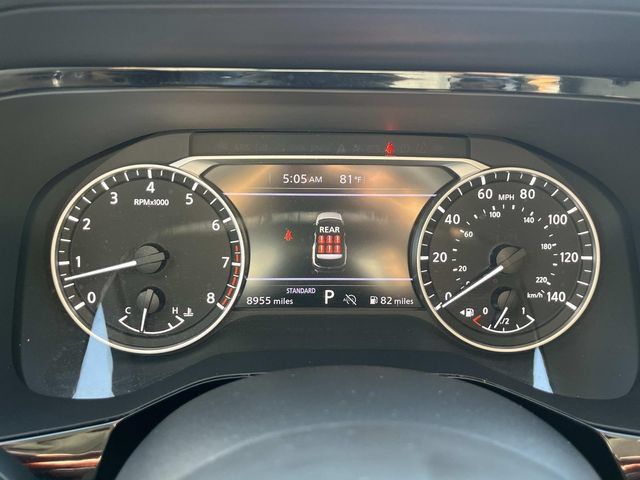 Used 2025 Nissan Pathfinder SV FWD image 36