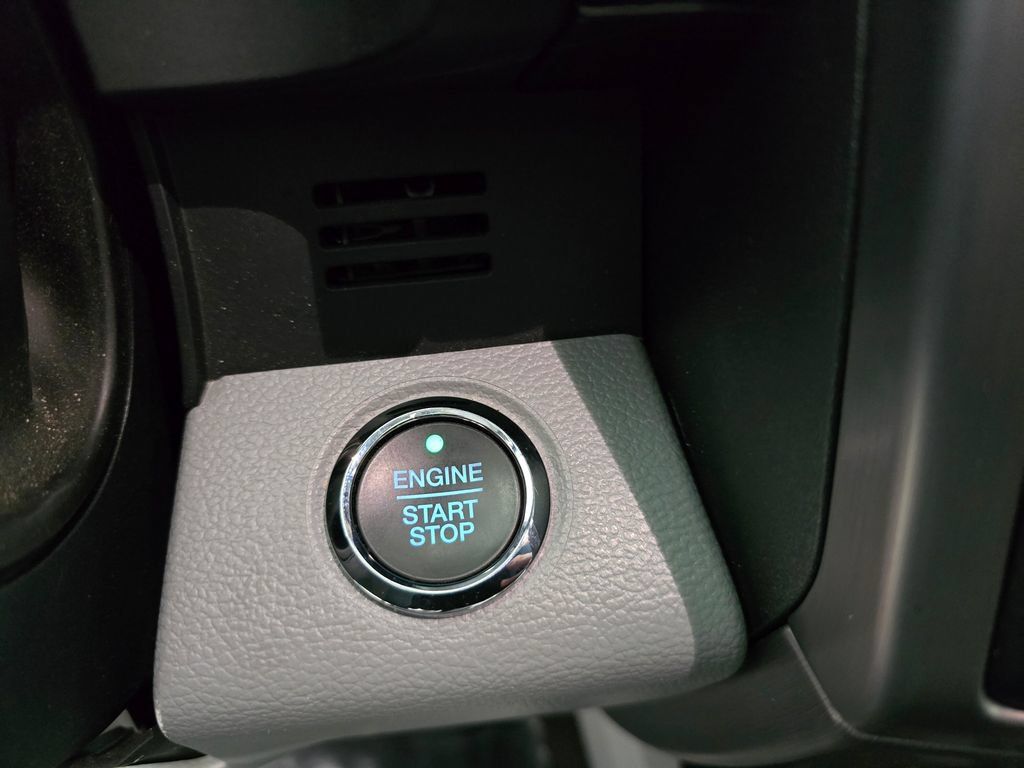 Used 2022 Ford F350 Limited AWD/4WD image 32