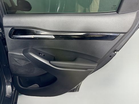 Used 2025 Kia Seltos S image 28